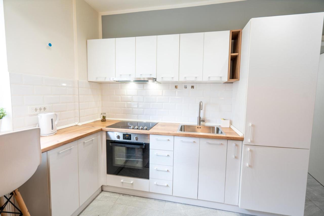 Cozy Design Apartament In Magheru Бухарест Екстер'єр фото
