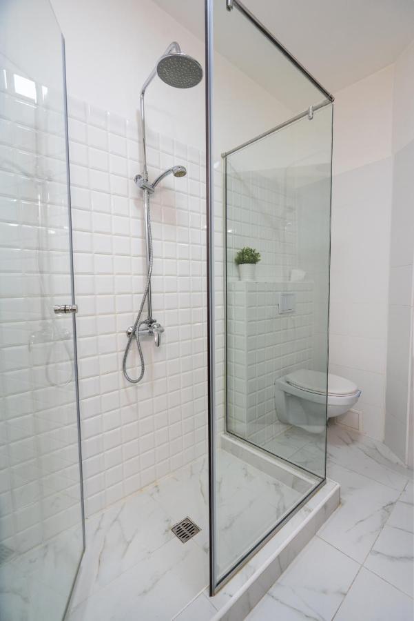 Cozy Design Apartament In Magheru Бухарест Екстер'єр фото