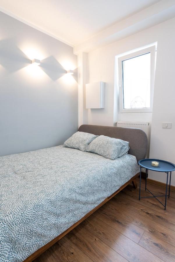 Cozy Design Apartament In Magheru Бухарест Екстер'єр фото